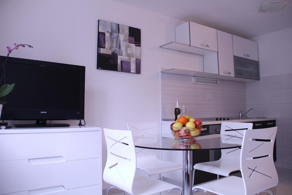 Mladena Apartment Спліт Номер фото